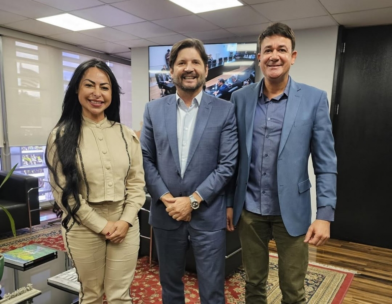 Rodrigo Andrade e Mirelle Trevisan se reúnem com presidente da Alesp em busca de novos investimentos 