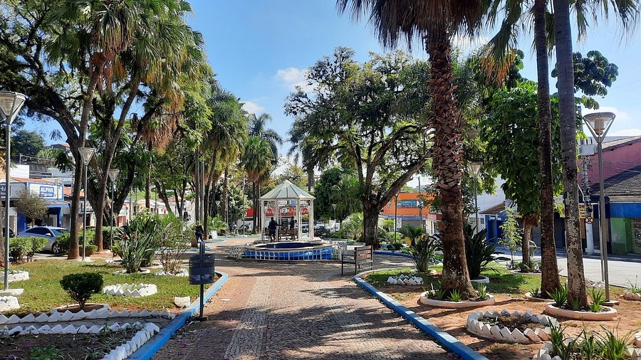 Praça da Matriz se transforma em espaço de Conscientização do Meio Ambiente