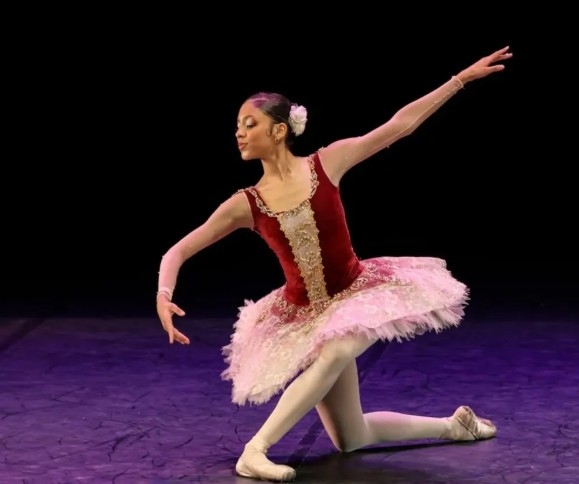 Prefeito Beto Piteri recebe alunos do Núcleo de Dança de Barueri