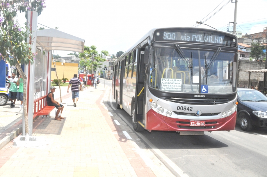 Dalete Oliveira aumenta passagem de ônibus para R$ 4,35