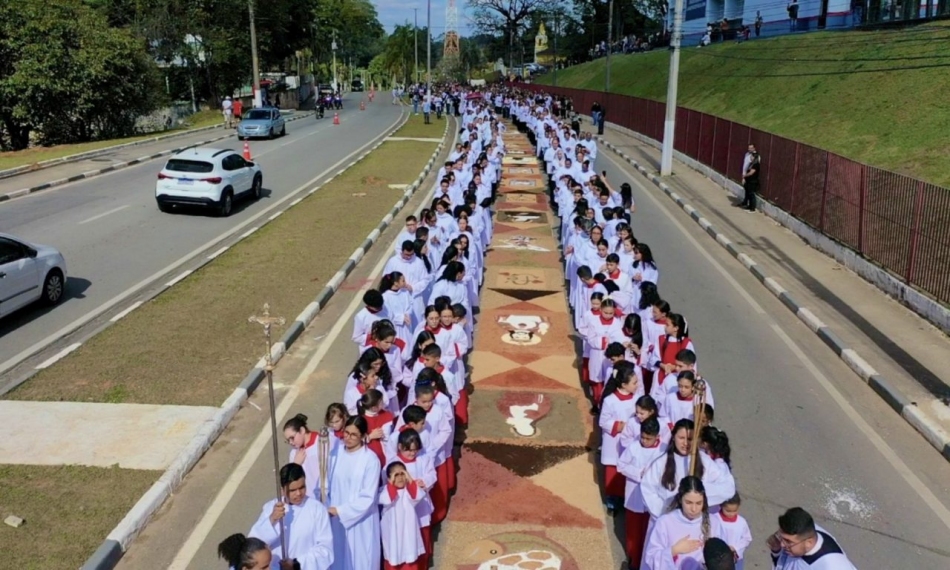 Cajamar celebra Corpus Christi com união das paróquias e apoio da Prefeitura