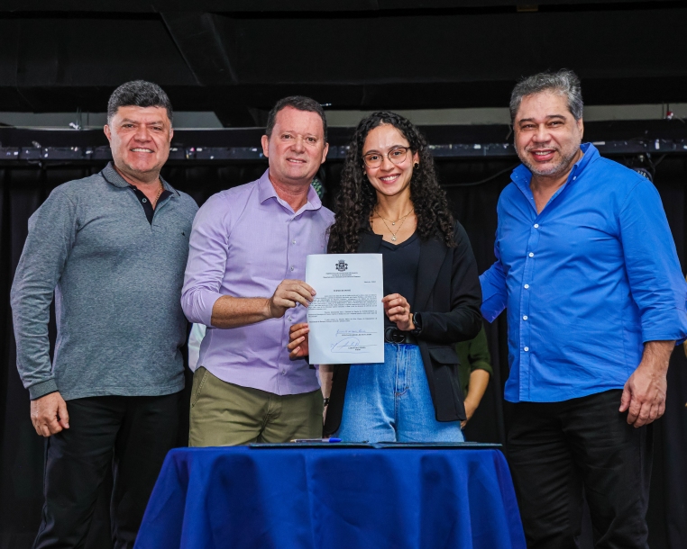 Secretaria de Administração dá posse a 138 novos servidores em Osasco