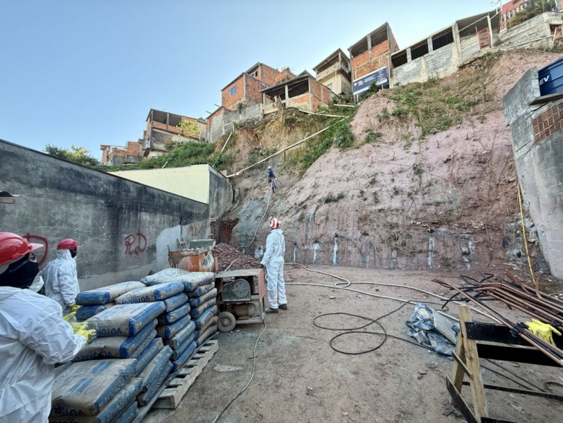 Obra de Contenção no Parque São Roberto avança e leva mais segurança aos moradores