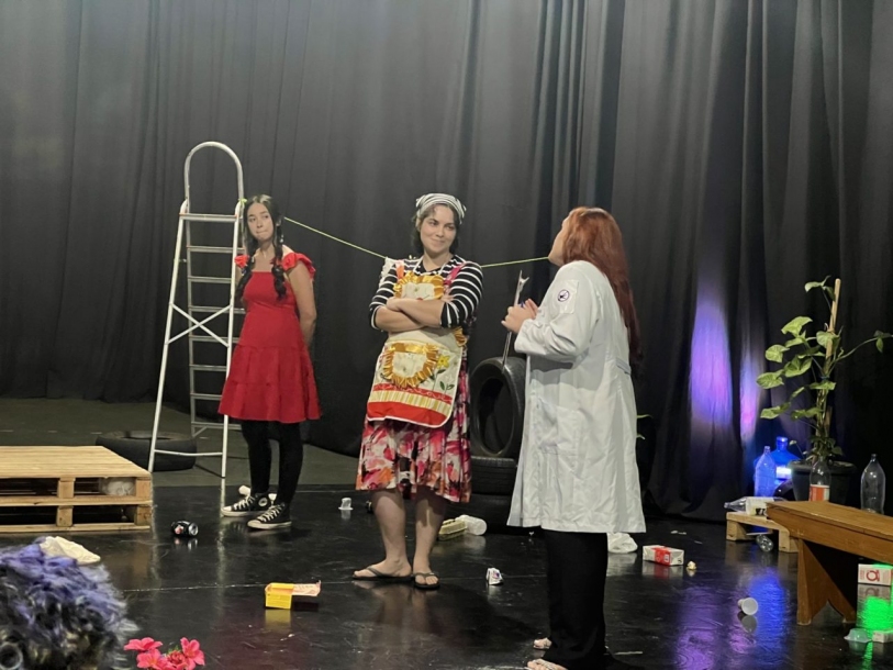 Espetáculo teatral “No quintal de Alice” levou conscientização sobre o combate ao Aedes aegypti