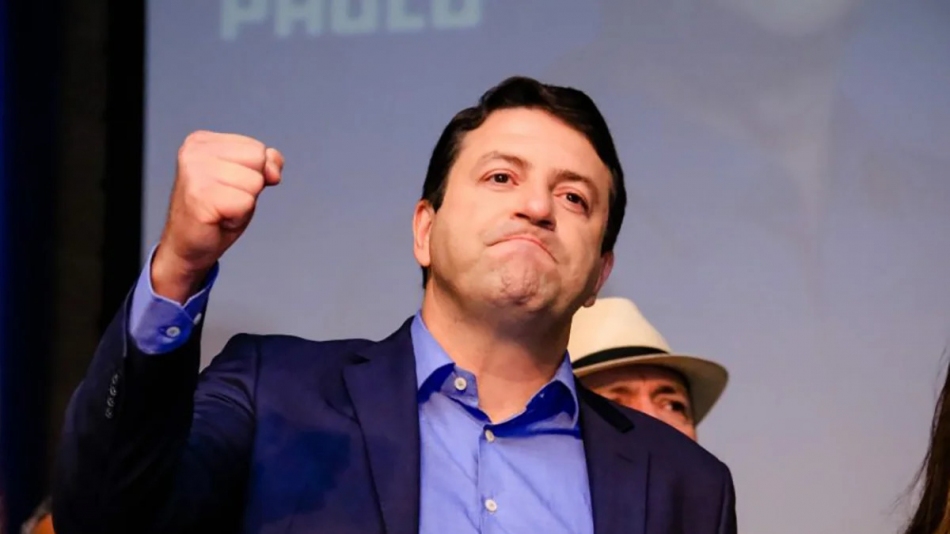 Prefeito Elvis Cezar investe em saneamento básico em Santana de Parnaíba 