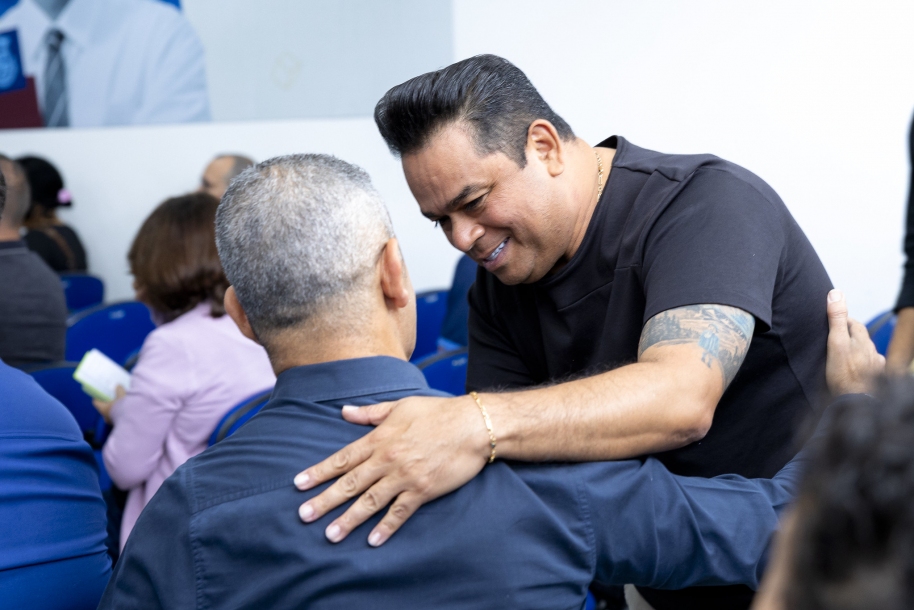 Teco Godoy realiza Feirão de Empregos na Praça Carlos de Castro