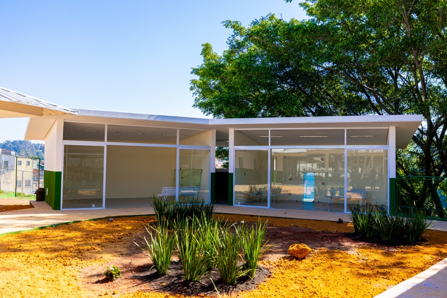 Gerson Pessoa inicia implantação do Cemitério Vertical nos Girassóis