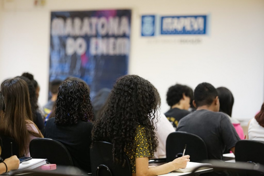 Teco Godoy abre inscrições para a Maratona do Enem 2025 em Itapevi 