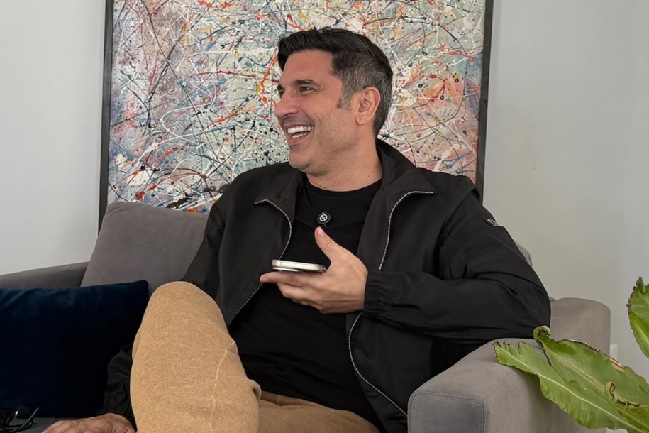 Edu Guedes agradece por apoio do público e de amigos após cirurgia de emergência