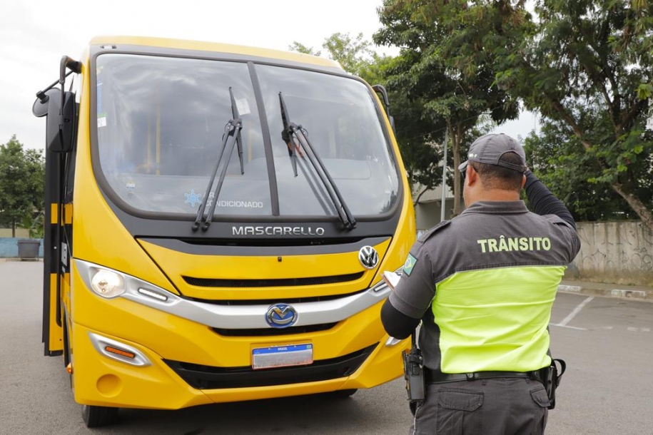 Barueri realiza vistoria obrigatória de transporte escolar para o 2º semestre