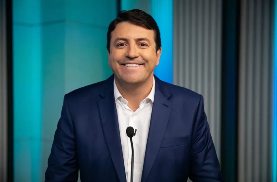 Elvis Cezar lança maior programa de pavimentação da história de Santana de Parnaíba