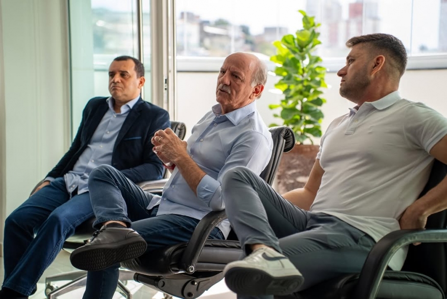 Prefeito Beto Piteri recebe representantes do esporte em mais um “Café com o Prefeito”