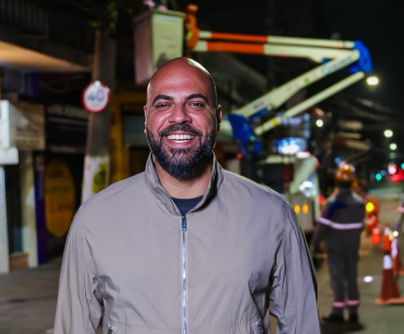 Gerson Pessoa realiza ação em parceria com a Enel para limpeza de fios e cabos