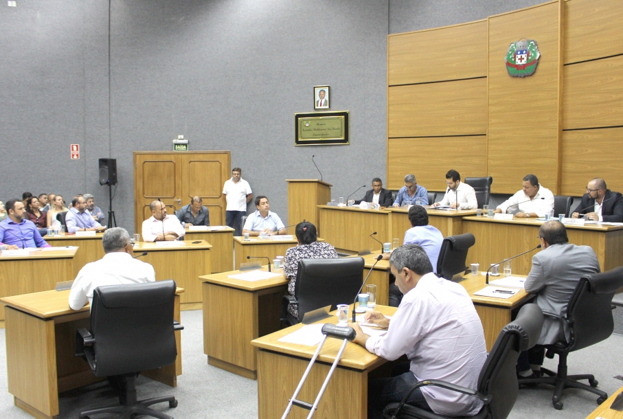 Câmara instaura processo de Impeachment contra Dalete