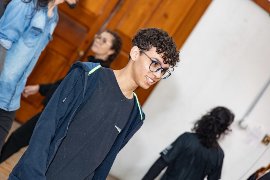 Oficina gratuita com a Companhia de Teatro abre a programação do 9º Festeju para esta semana