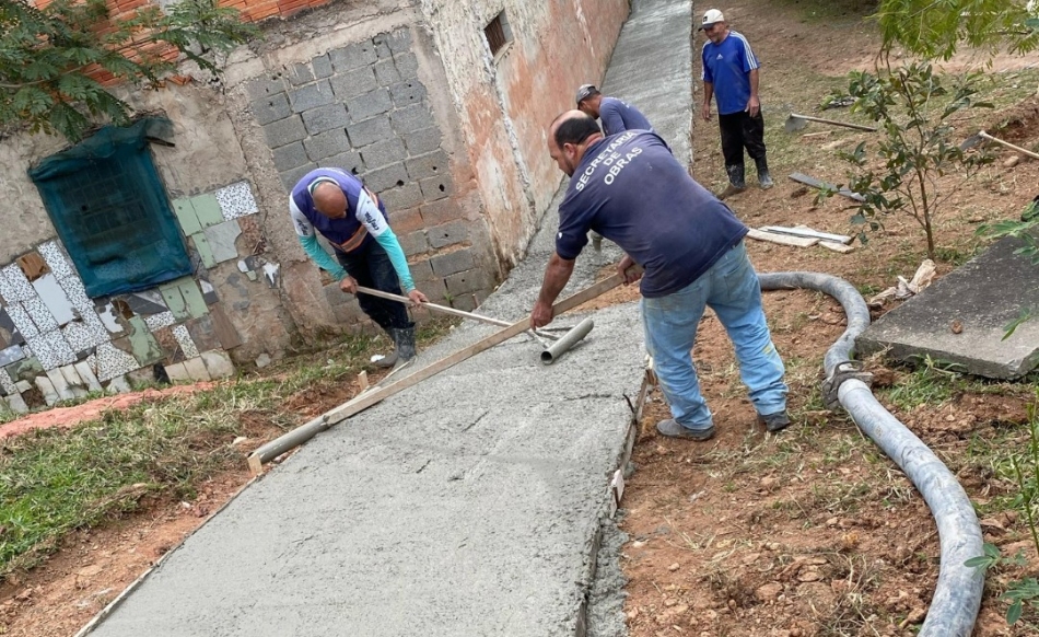 Prefeitura de Jandira entrega nova rampa de acessibilidade no Portal Ecológico