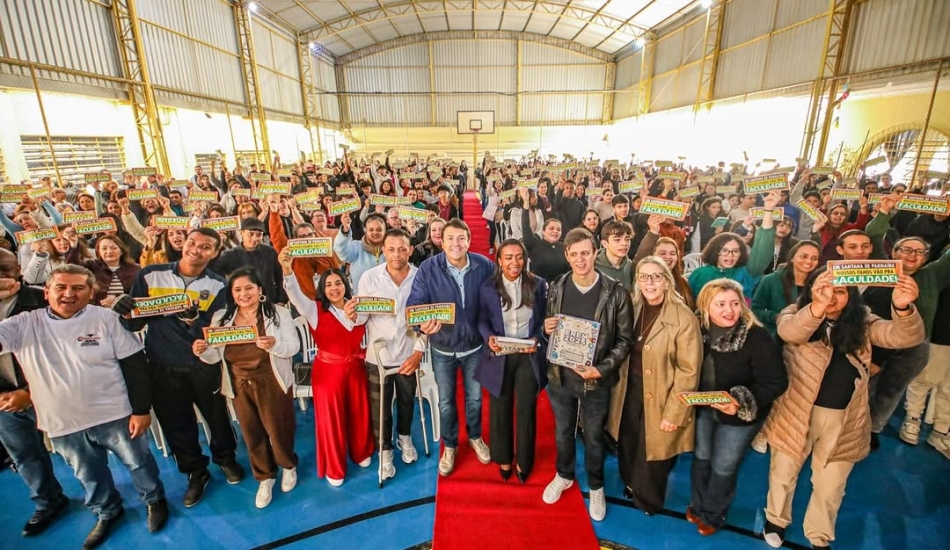 Elvis Cezar realiza aula inaugural da 11ª edição do projeto Cursinho Pré-Vestibular