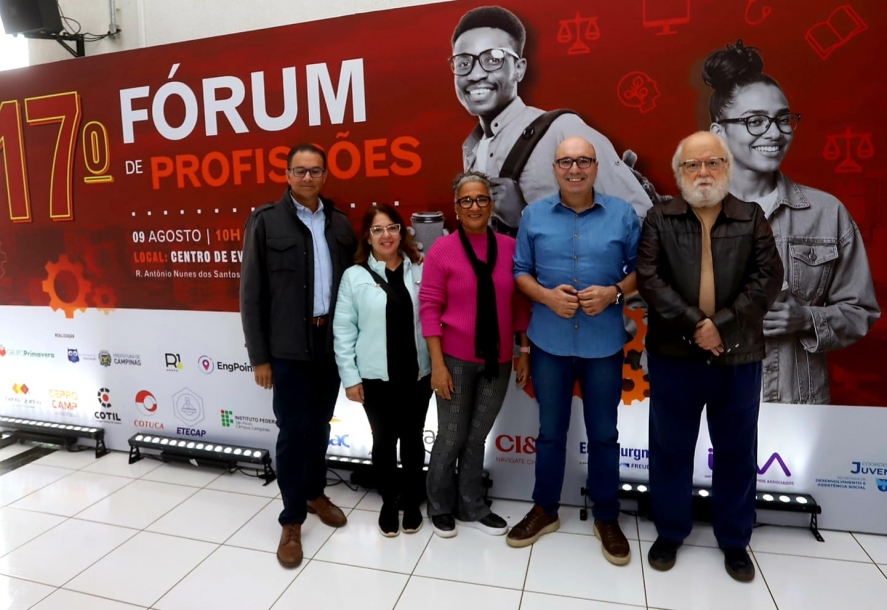 Dário Saadi faz abertura do 17º Fórum de Profissões voltado a alunos do ensino fundamental