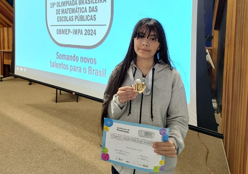 Estudante da Rede Municipal de Campinas conquista medalha de ouro na Olimpíada Brasileira de Matemática