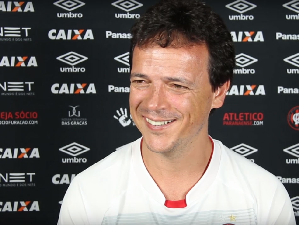 Fernando Diniz não confirma negociação, mas elogia dupla 