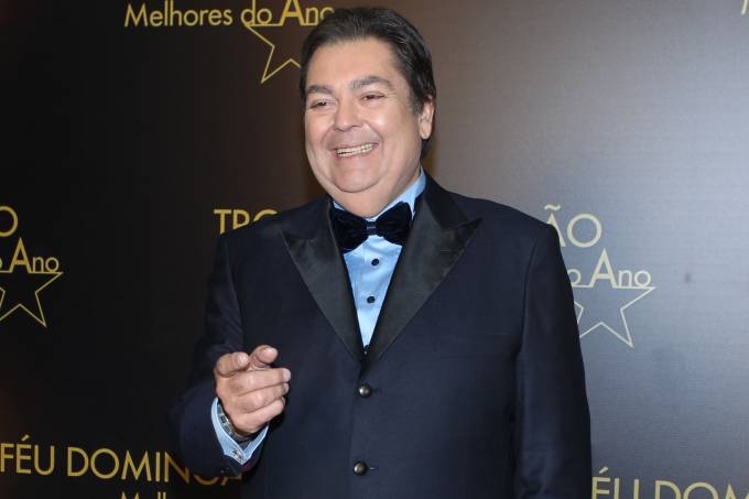 Faustão volta à TV depois de cirurgia no coração