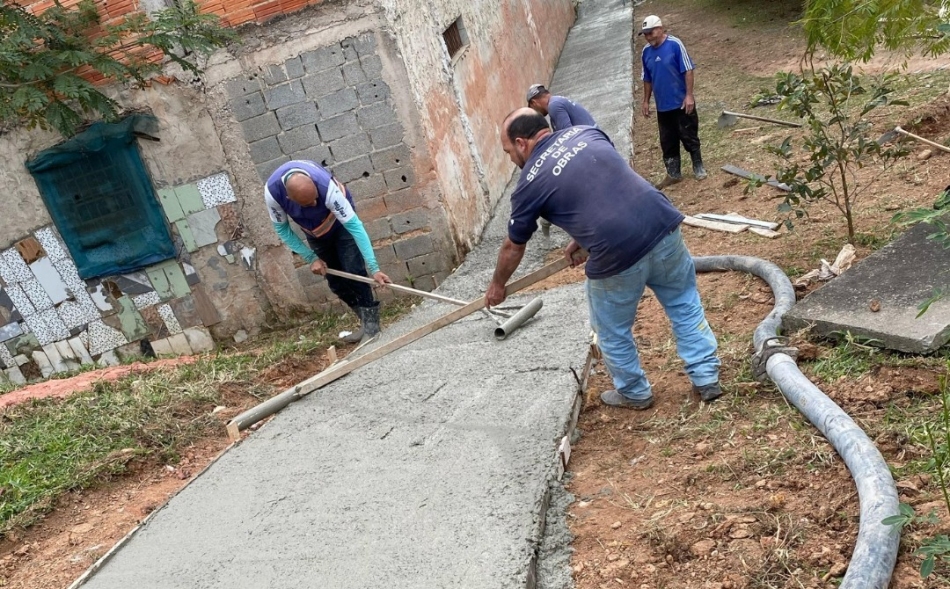 Jandira entrega rampa de acessibilidade no Portal Ecológico