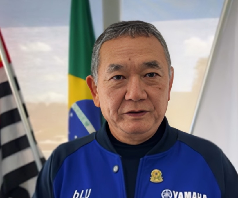 Prefeito Doutor Sato homenageia psicólogos pelo seu dia em Jandira