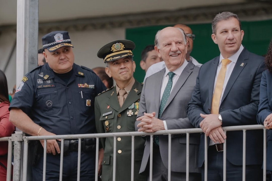 Beto Piteri celebra o 7 de Setembro com tradição, arte e civismo em Barueri 