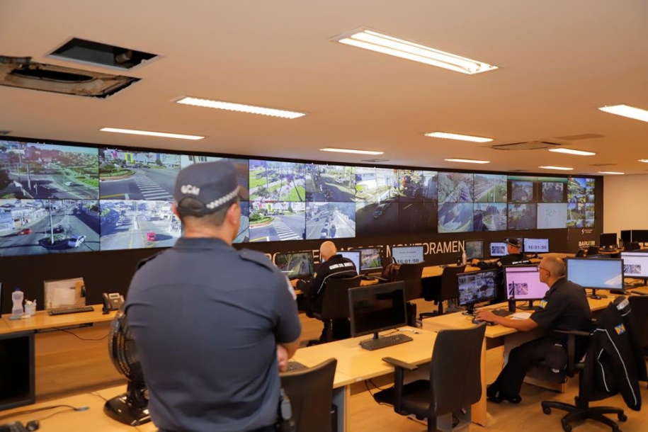 Barueri se destaca como referência nacional em segurança pública com tecnologia