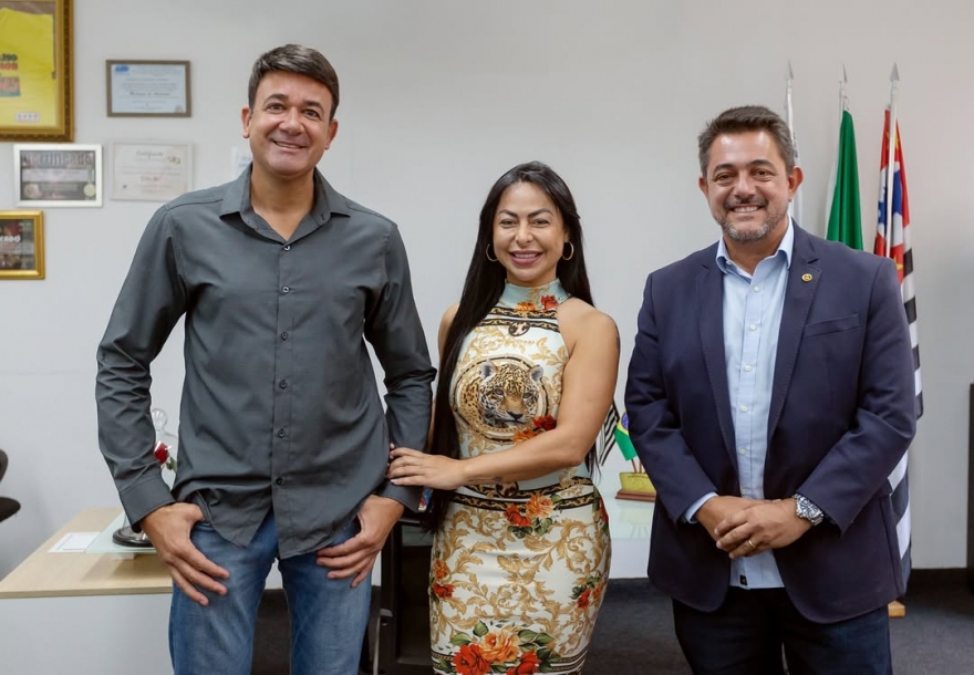 Prefeito Rodrigo Andrade recebe Deputado Estadual Danilo Balas em Araçariguama