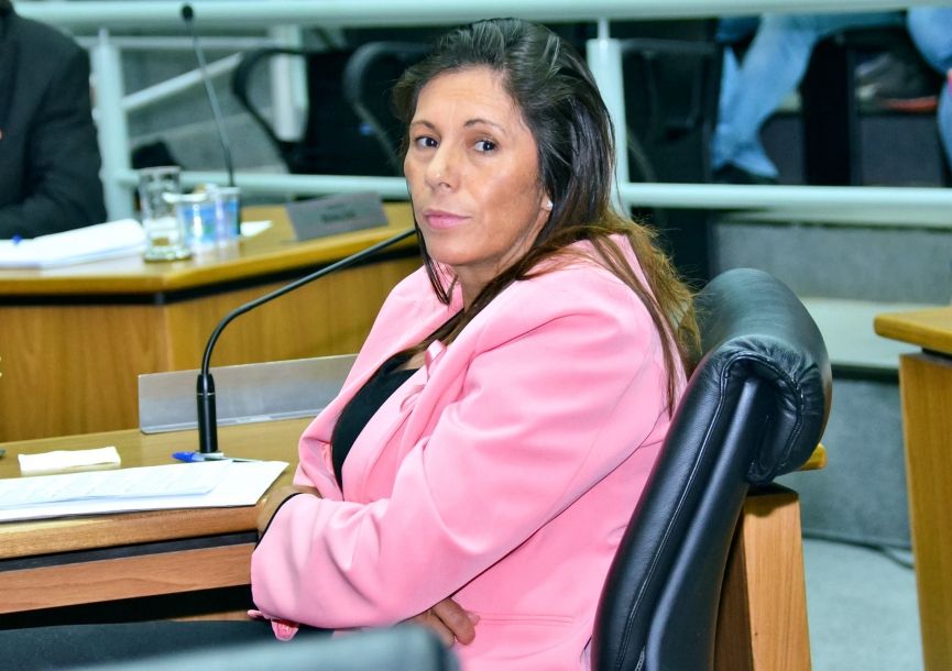 Dalete tenta entrar na Prefeitura para tomar posse sem mandado 