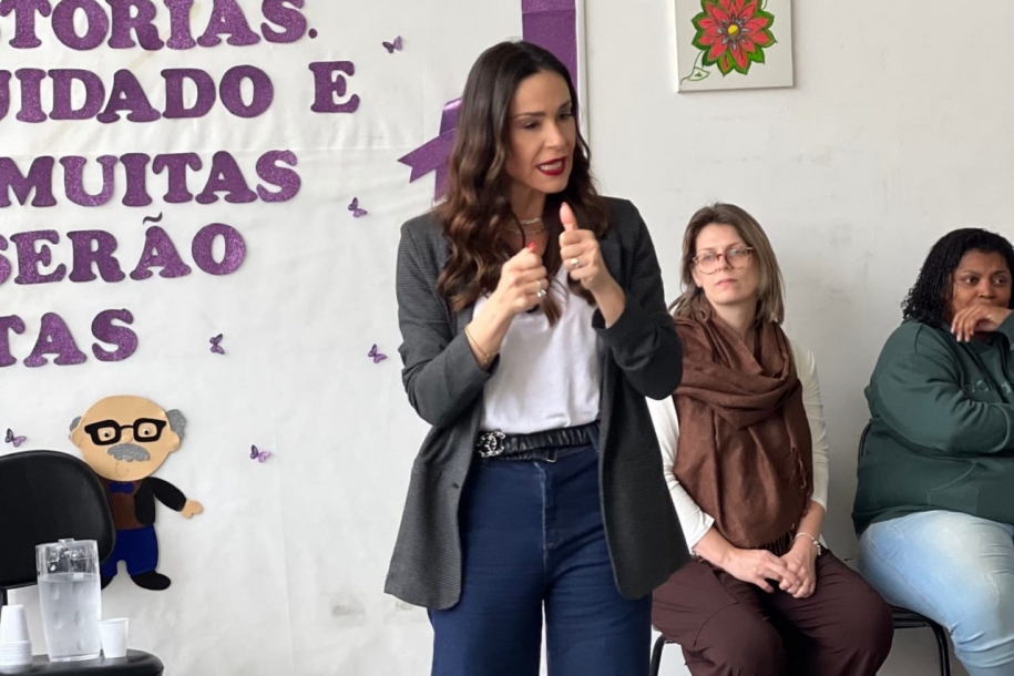 Cajamar realiza roda de conversa sobre Alzheimer no Setembro Roxo