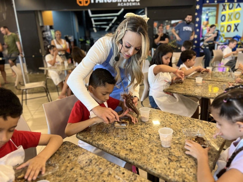 Fundo Social leva alegria à criançada com Oficina Doce Infância Solidária