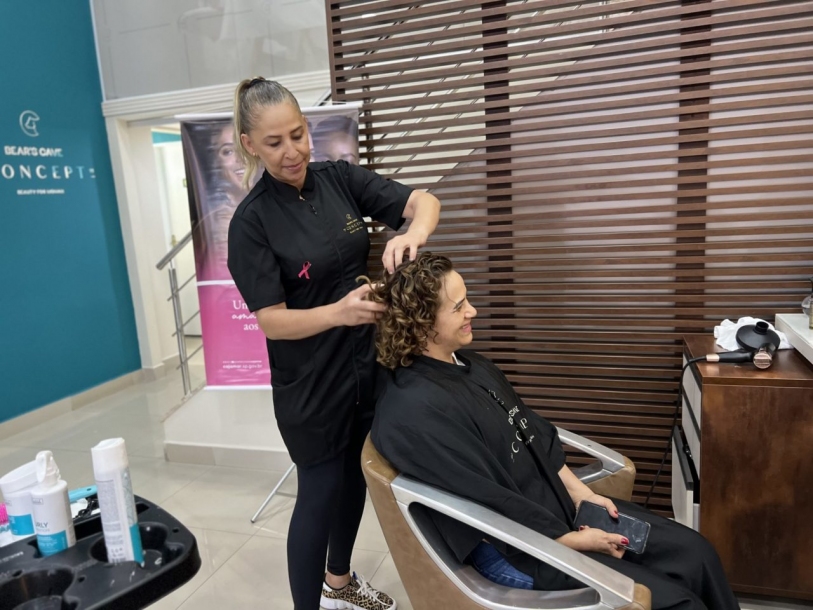 Dia de Beleza de Ester homenageia mulheres que enfrentam e enfrentaram câncer de mama