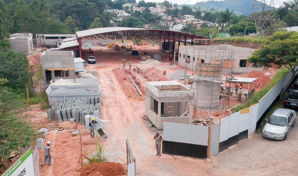 Equoterapia vai auxiliar moradores com deficiência a reabilitar