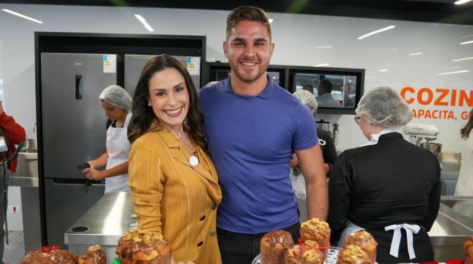 Prefeito Kauan Berto recebe a Carreta do Cozinhalimento em Cajamar