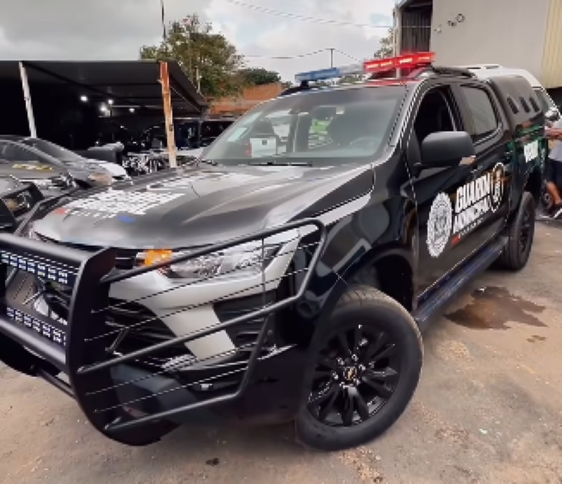Kauan Berto acompanha chegada de novas viaturas S10 e reforça segurança em Cajamar