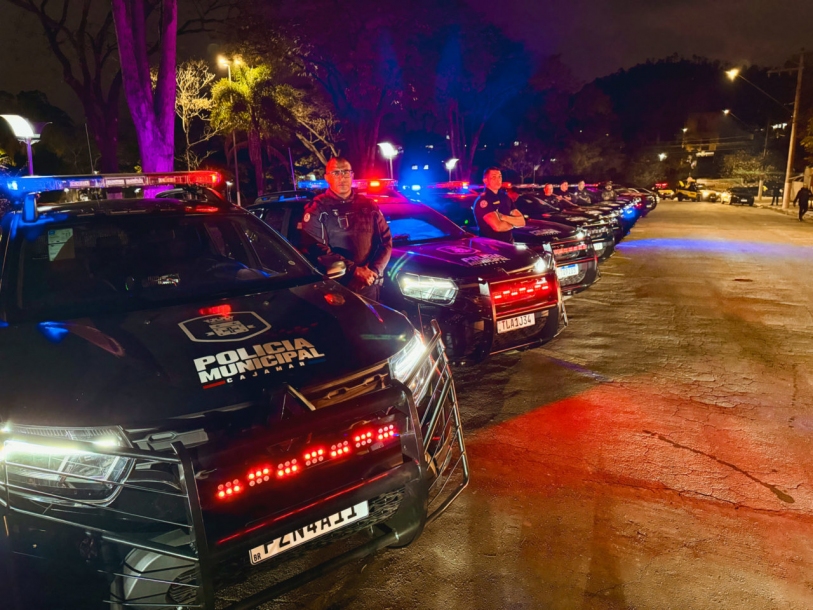 Kauan Berto entrega sete novas viaturas e totaliza 29 veículos no programa “Muito Mais Segurança”