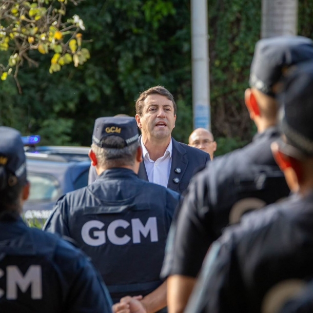 Elvis Cezar investe em políticas públicas e consolida Santana de Parnaíba como referência em segurança