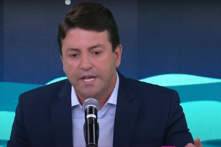 Elvis Cezar anuncia novos investimentos na educação de Santana de Parnaíba