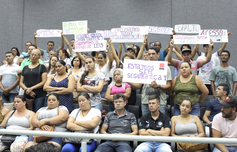 Caos administrativo provoca êxodo urbano dos moradores de Cajamar