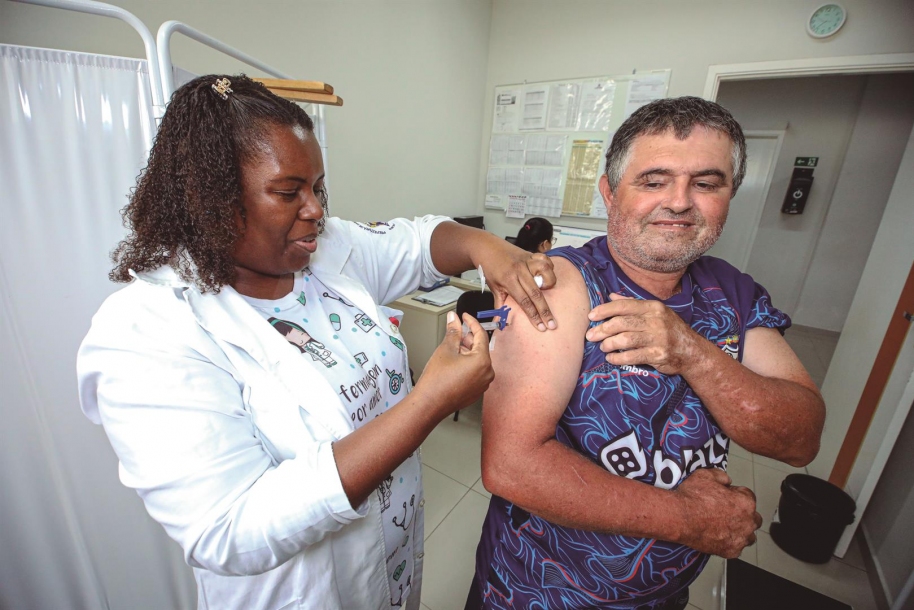 Santana de Parnaíba amplia vacinação da população nas Unidades de Saúde