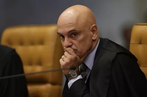 Senado analisa impeachment de Moraes e Toffoli no caso Banco Master