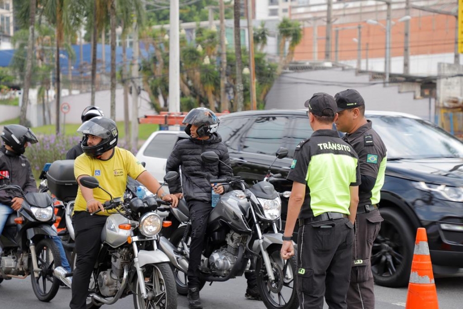 Barueri alcança marca histórica e não registra mortes no trânsito em dezembro de 2025