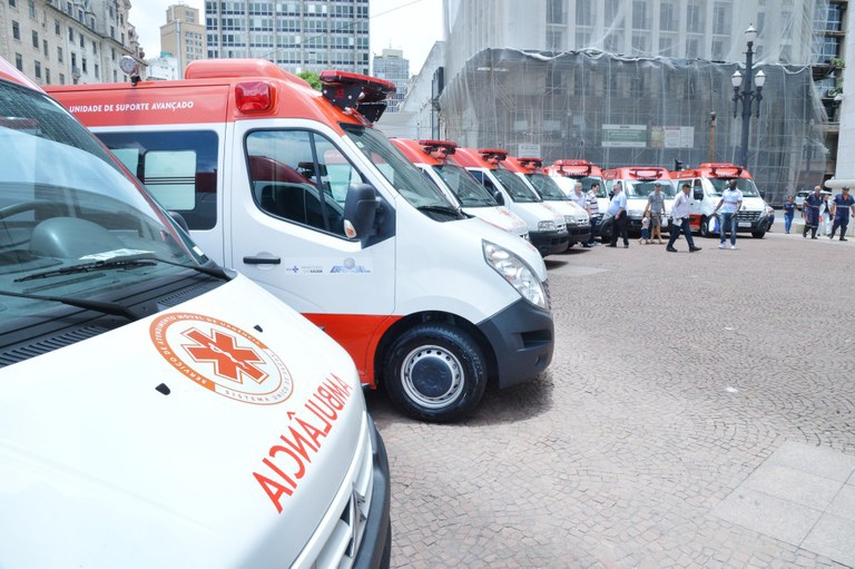 São Paulo recebe 14 novas ambulâncias para o SAMU