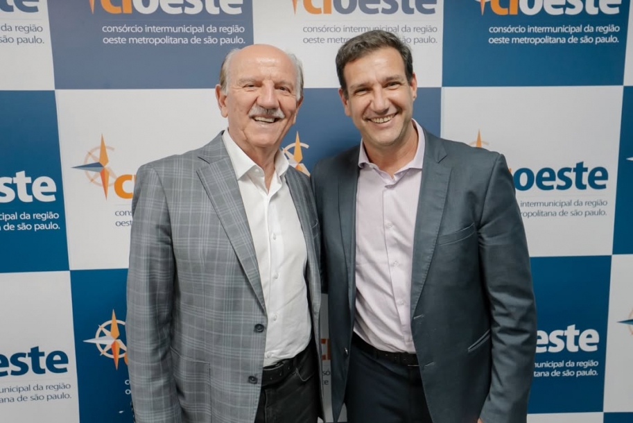Prefeito de Barueri Beto Piteri e Secretário de Estado Roberto Carneiro se reúnem no Cioeste