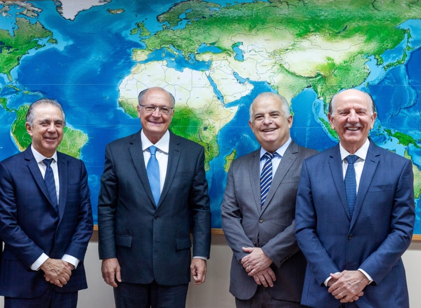 Rubens Furlan e Beto Piteri se reúnem com Alckmin e Márcio França em Brasília