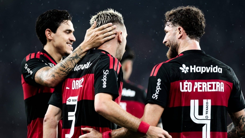 Flamengo derrota Remo por 3 a 0 e entra no G4 do Brasileiro