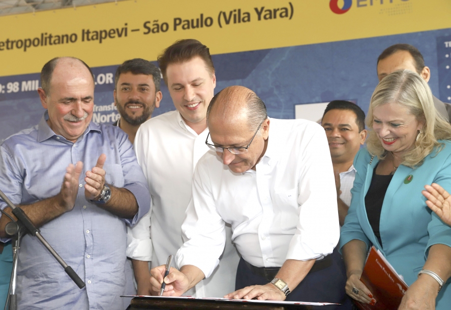 Alckmin e Igor assinam convênio para construção da ETEC Itapevi