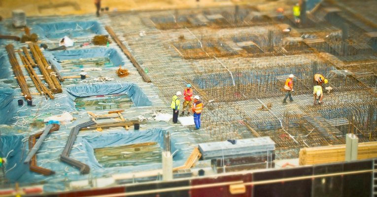 Brasil cria mais de 336,8 mil empregos em 2018